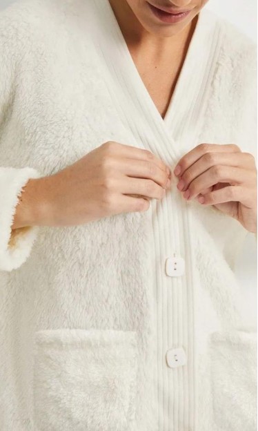 Pijama Longo Com Cardigan Off White