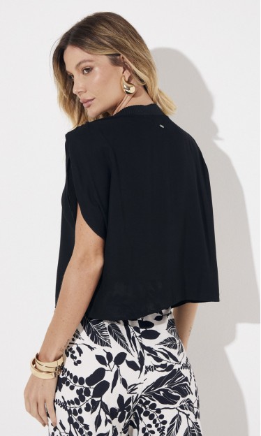 Blusa Cropped Oversized Muscle Tee